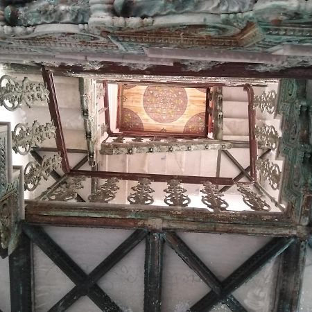 פס Suite In A Xviiie Palace מראה חיצוני תמונה