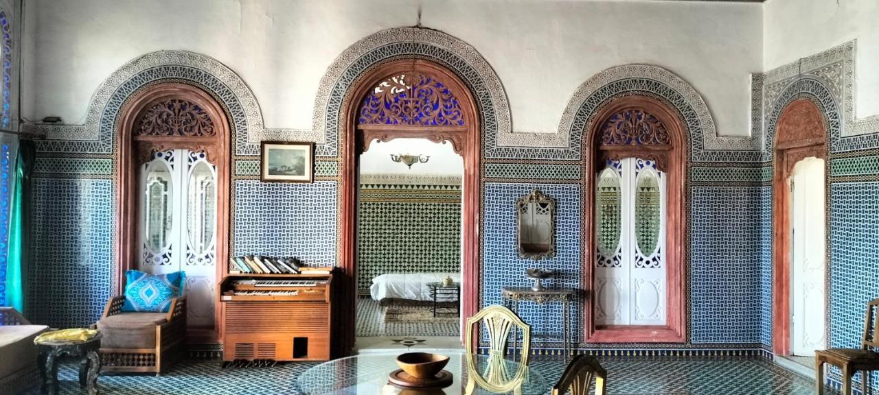 פס Suite In A Xviiie Palace מראה חיצוני תמונה