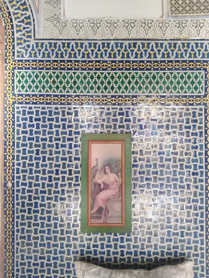 פס Suite In A Xviiie Palace מראה חיצוני תמונה